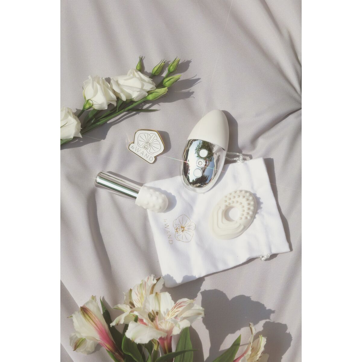 Large Pleasure Kit Le Wand Little Pleasures (6 pcs)